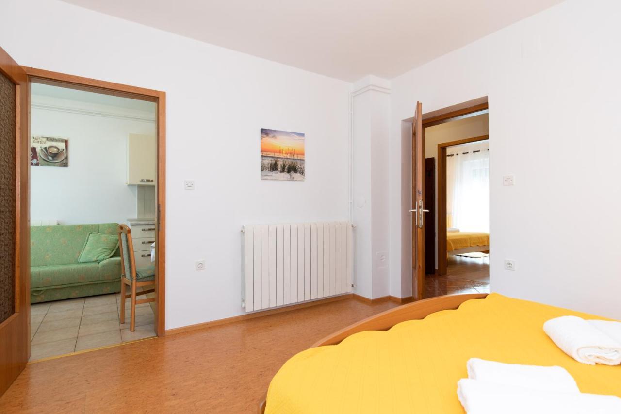 Justic Apartment Krk Town Exterior photo