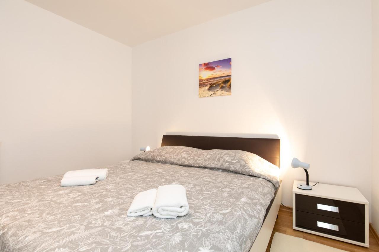 Justic Apartment Krk Town Exterior photo