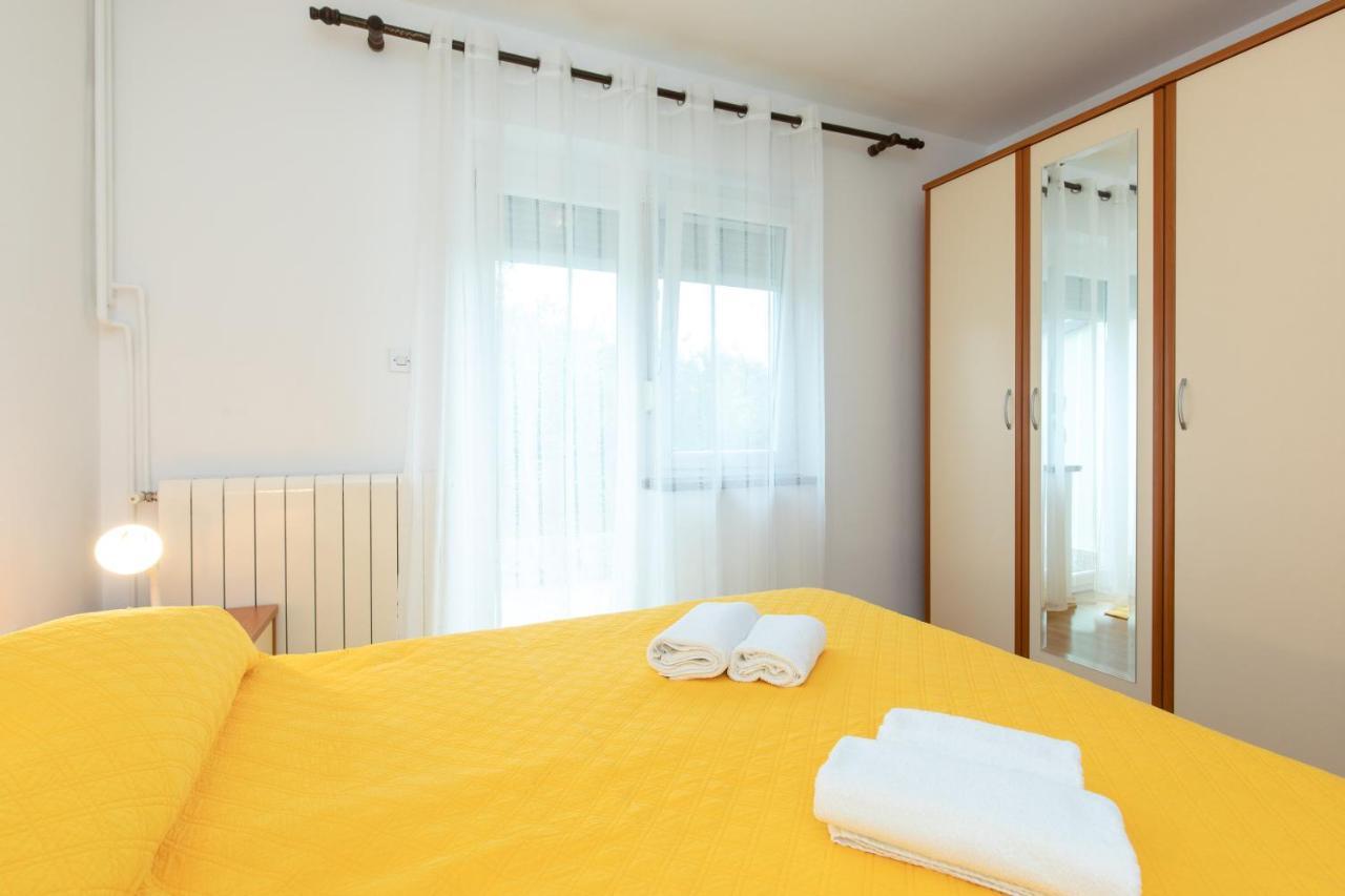 Justic Apartment Krk Town Exterior photo