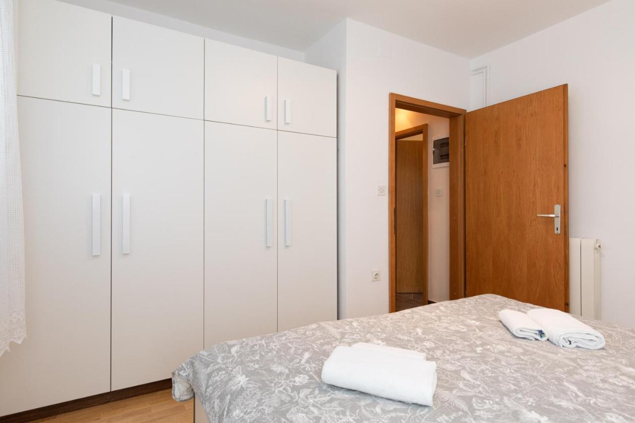 Justic Apartment Krk Town Exterior photo